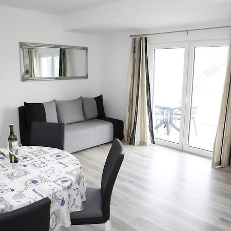 Apartments Gabrijel Vodice Esterno foto