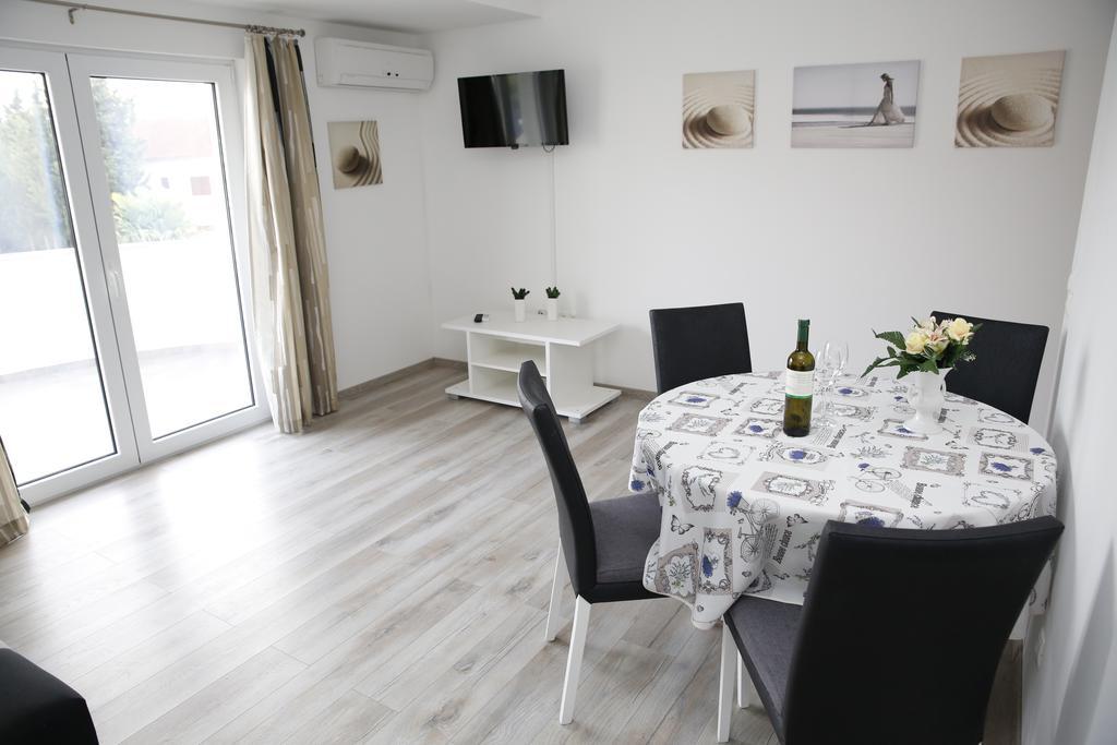 Apartments Gabrijel Vodice Esterno foto